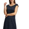 Betty Betty Barclay Etuikleid Spitze Blau Floral S13 13481874 8345 Dark Sky Kleid