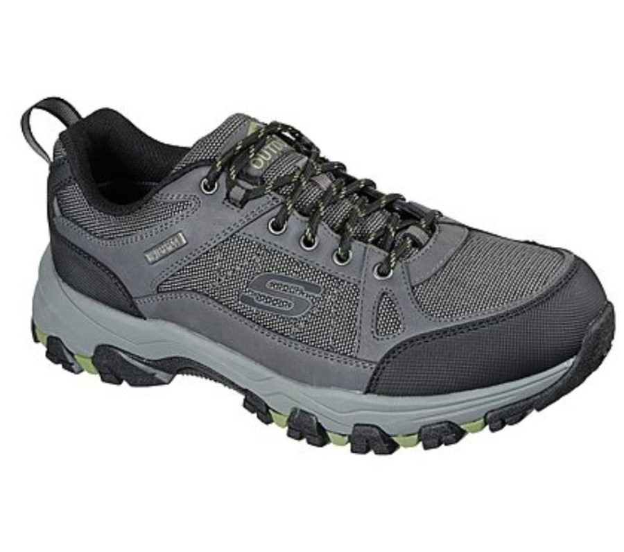 Skechers Skechers Relaxed Fit Selmen- Cormack Herren Outdoor-Sneaker Waterproof Braun, Grau S22 204427 Sneaker